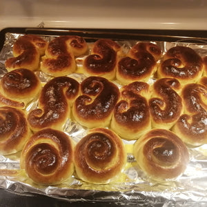 Our Swedish Christmas 🎄 Saffron Buns (Lussekatter) recipe 💃🏽💃🏽 :